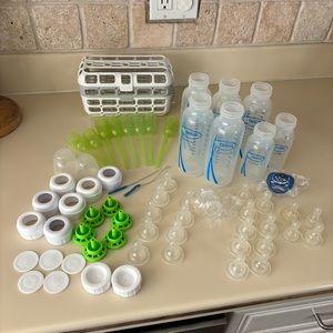 Dr. Browns Anti-Colic Baby Bottles 65 piece mixed Lot
